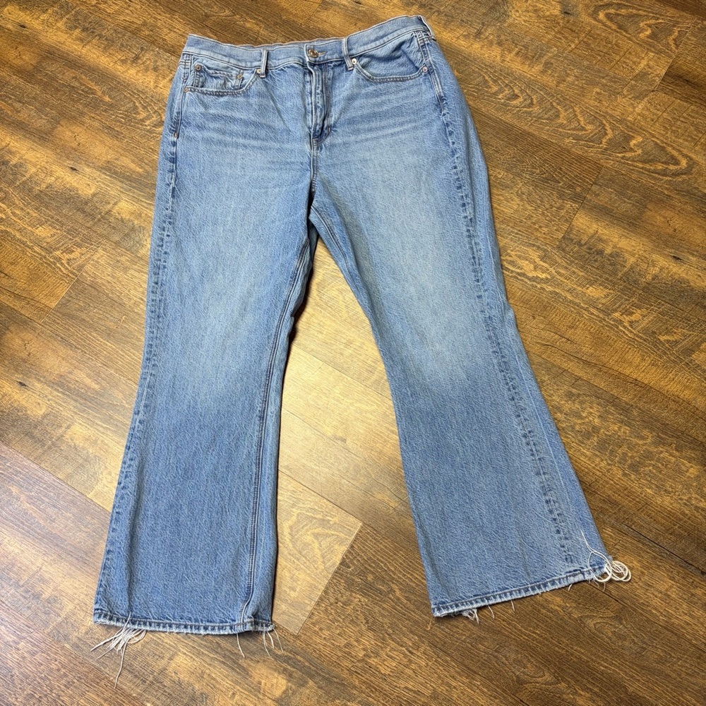 American Eagle 90s Flare Jeans Womens 14 Blue Comfort Stretch Waistband Distress